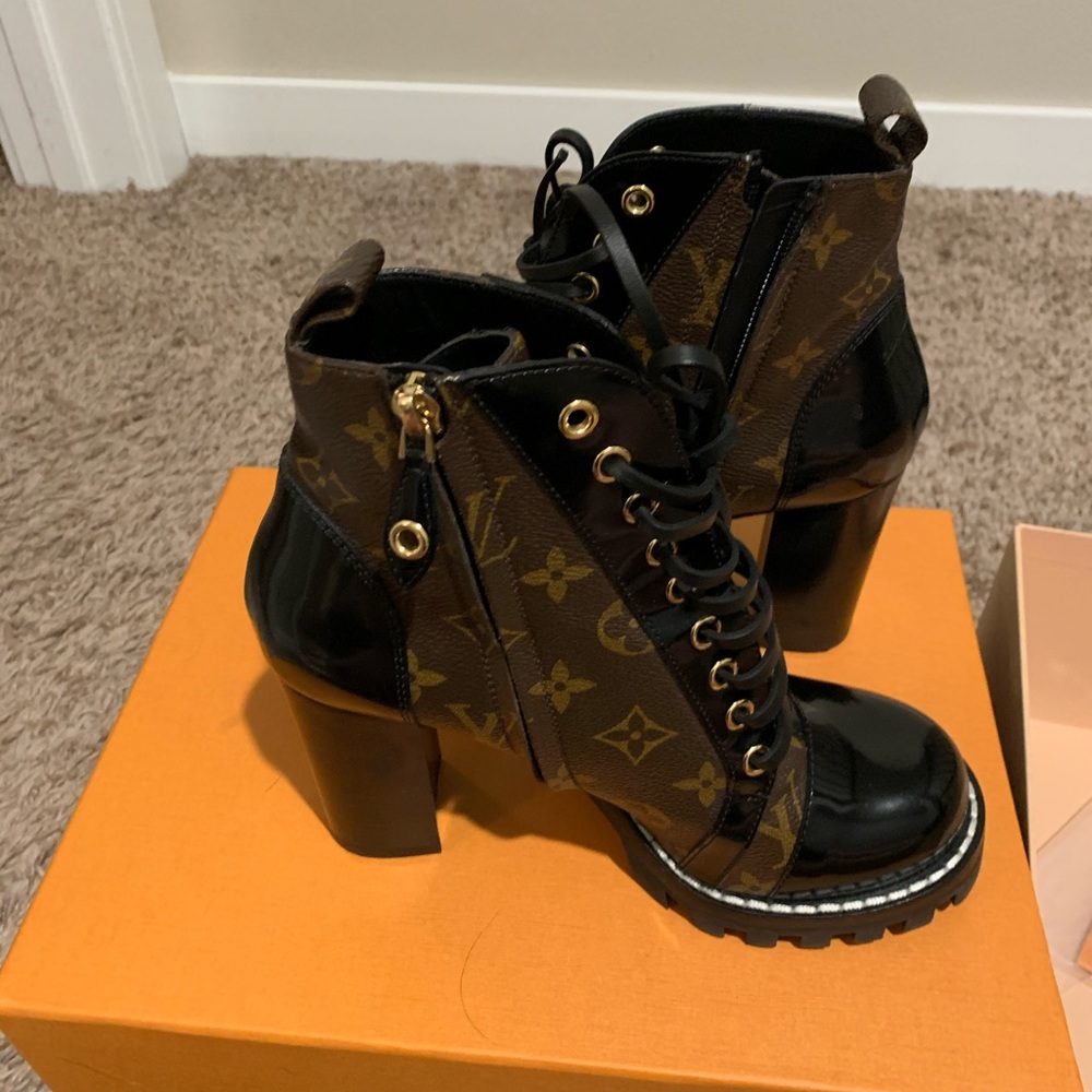 Louis Vuitton star trail boots